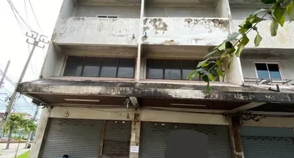For rent retail Space in Yan Nawa, Bangkok