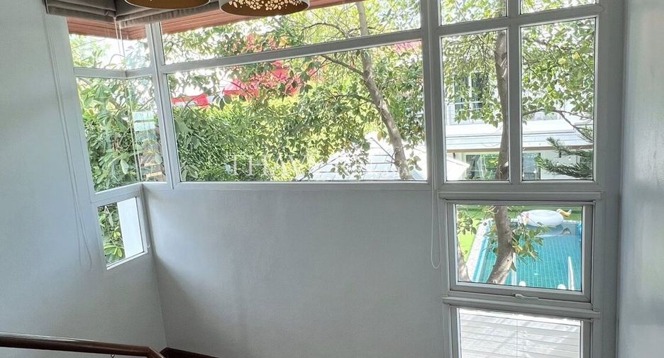 Casa en venta de 4 habitaciones en Bang Lamung, Chonburi