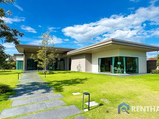 For sale 3 ベッドルーム villa in Bang Lamung, Chonburi