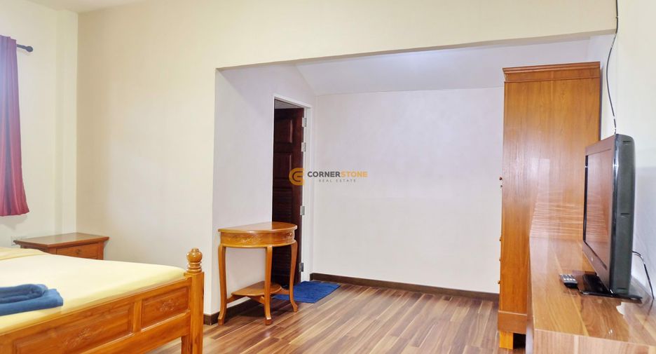 For rent and for sale 5 bedrooms house in Jomtien, Pattaya