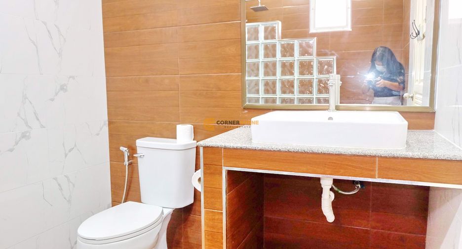 For rent and for sale 5 bedrooms house in Jomtien, Pattaya