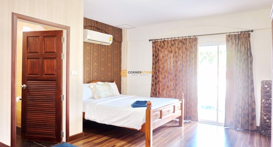For rent and for sale 5 bedrooms house in Jomtien, Pattaya