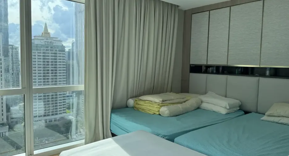 For sale 6 bedrooms condo in Pathum Wan, Bangkok