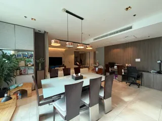 For sale 6 bedrooms condo in Pathum Wan, Bangkok