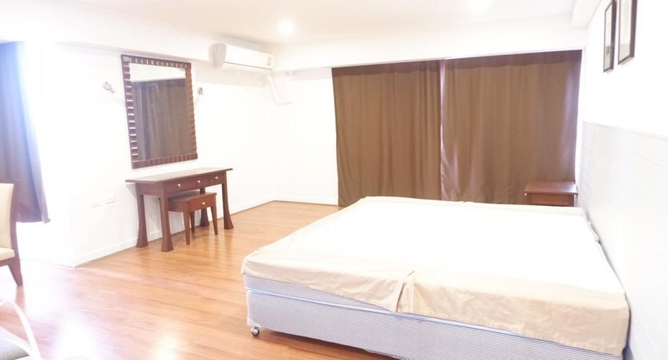 For rent 2 ベッドルーム condo in Khlong Toei, Bangkok