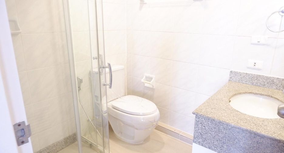 For rent 2 ベッドルーム condo in Khlong Toei, Bangkok