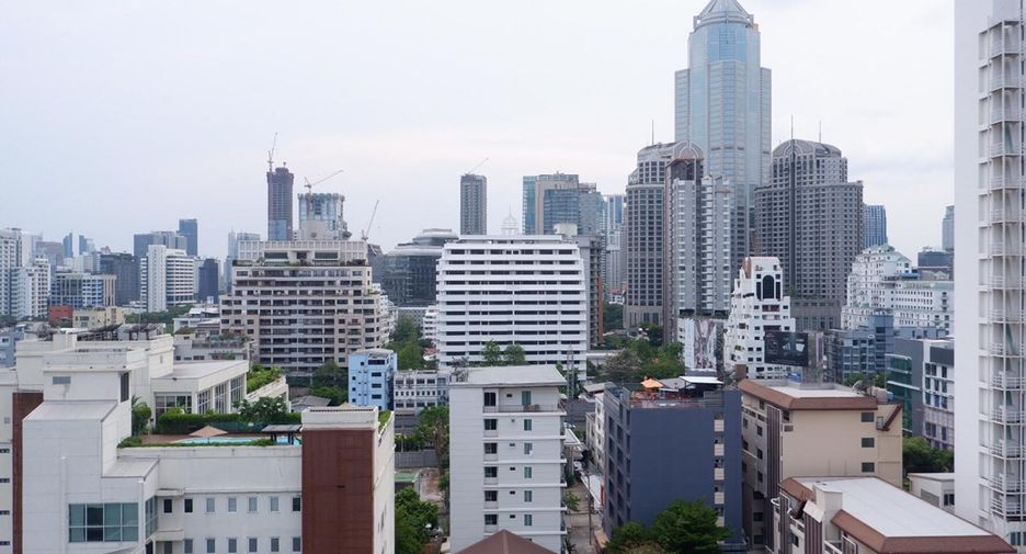 For rent 2 ベッドルーム condo in Khlong Toei, Bangkok