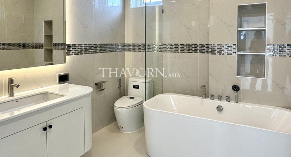 Haus zum Kauf mit 3 Zimmer in Bang Lamung, Chonburi
