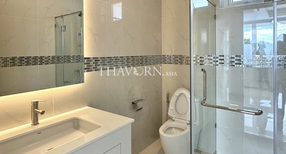Haus zum Kauf mit 3 Zimmer in Bang Lamung, Chonburi