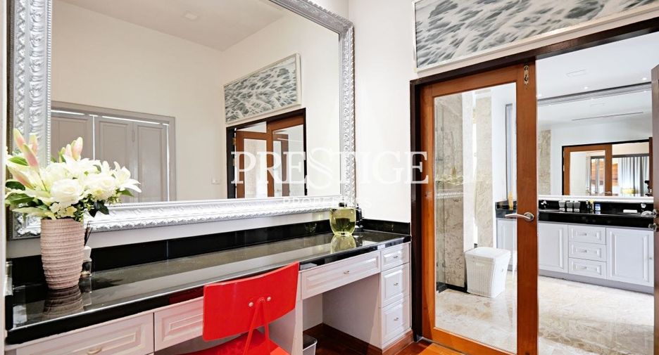 For sale and for rent 3 bedrooms house in Sattahip, Chonburi
