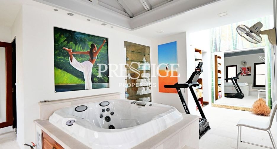 For sale and for rent 3 bedrooms house in Sattahip, Chonburi