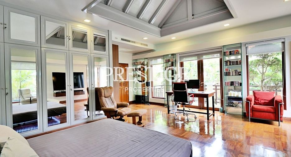 For sale and for rent 3 bedrooms house in Sattahip, Chonburi
