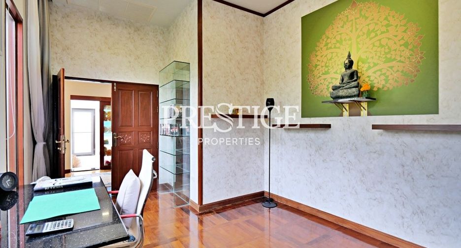 For sale and for rent 3 bedrooms house in Sattahip, Chonburi