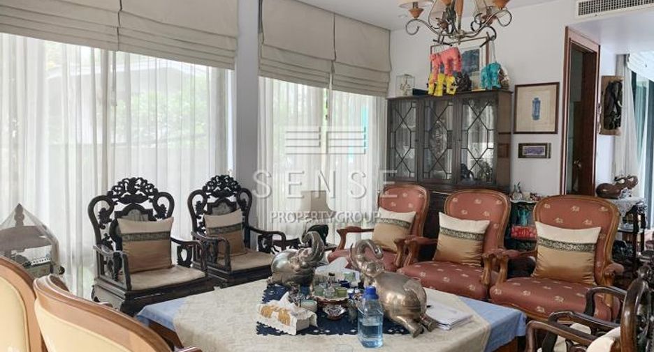 Haus zum Kauf mit 5 Zimmer in Watthana, Bangkok