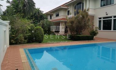 Haus zur Miete mit 4 Zimmer in Suan Luang, Bangkok