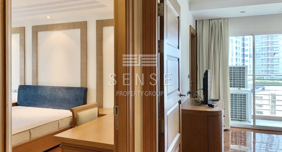 Wohnung zur Miete mit 3 Zimmer in Khlong Toei, Bangkok