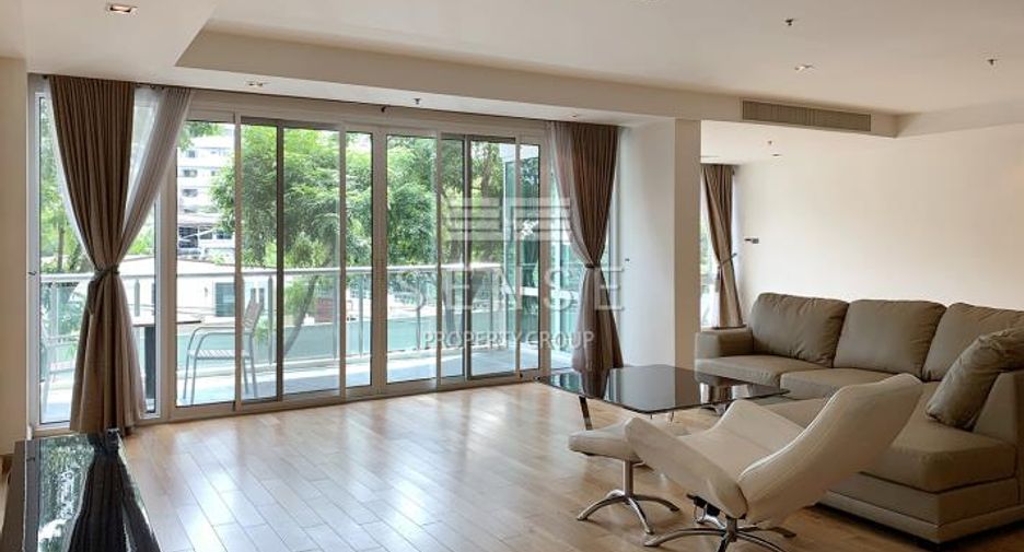 For sale and for rent 4 bedrooms condo in Khlong Toei, Bangkok