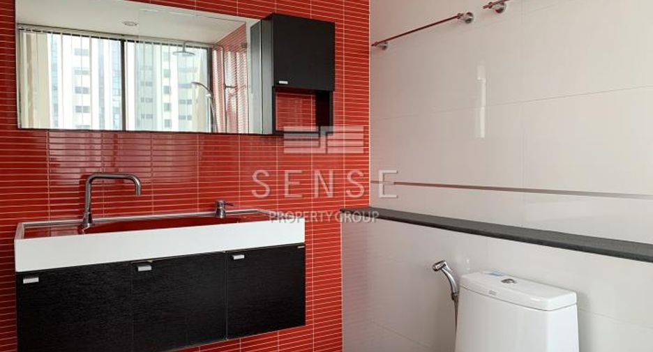 For sale and for rent 3 bedrooms condo in Watthana, Bangkok