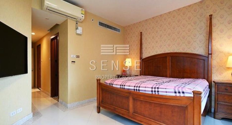 For rent and for sale 3 bedrooms condo in Pathum Wan, Bangkok