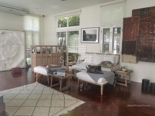 出租 6 卧室 独立屋 在 Khlong Toei, 曼谷