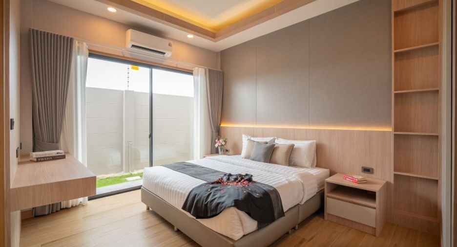 For sale 5 bedrooms house in East Pattaya, Pattaya