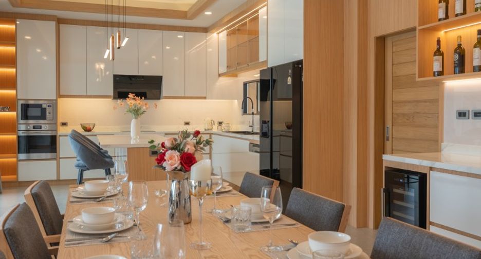For sale 5 bedrooms house in East Pattaya, Pattaya