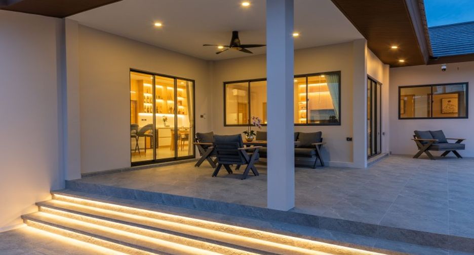 For sale 5 bedrooms house in East Pattaya, Pattaya