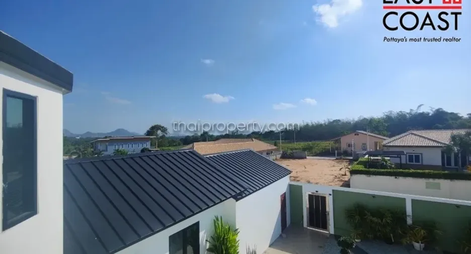 For rent and for sale 3 bedrooms house in Bang Lamung, Chonburi