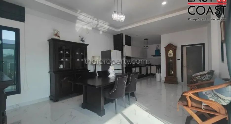 For rent and for sale 3 bedrooms house in Bang Lamung, Chonburi
