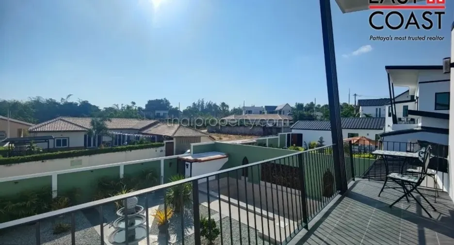 For rent and for sale 3 bedrooms house in Bang Lamung, Chonburi