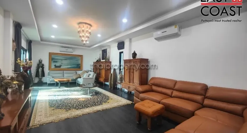 For rent and for sale 3 bedrooms house in Bang Lamung, Chonburi