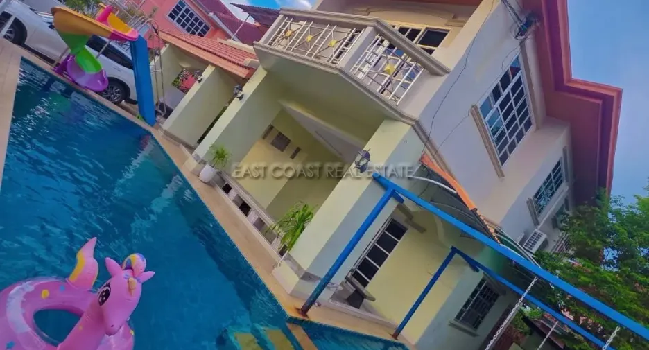 For rent 5 bedrooms house in Jomtien, Pattaya
