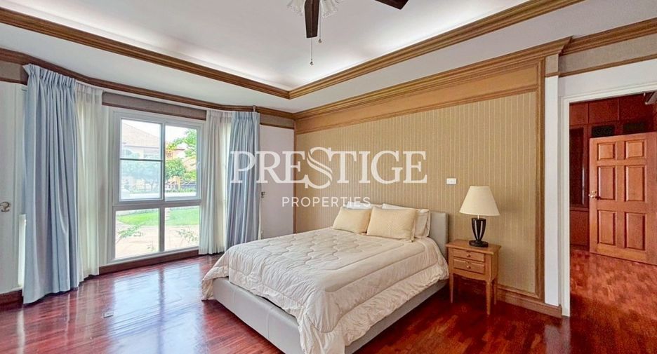 Casa en venta de 5 habitaciones en Ban Chang, Rayong