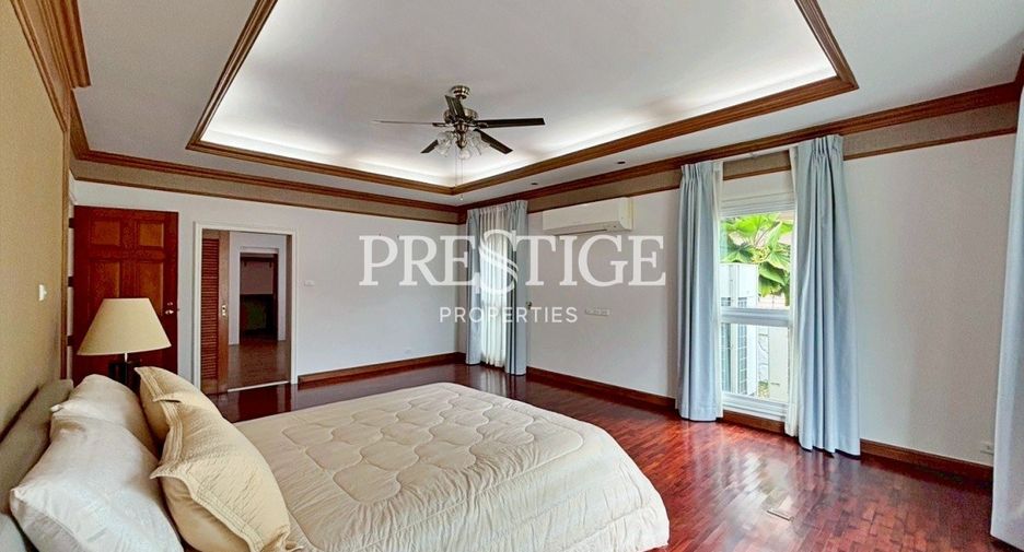 Casa en venta de 5 habitaciones en Ban Chang, Rayong