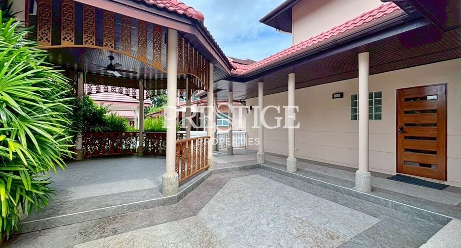 Casa en venta de 5 habitaciones en Ban Chang, Rayong