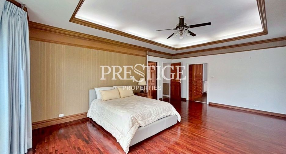 Casa en venta de 5 habitaciones en Ban Chang, Rayong