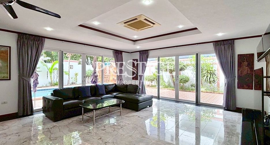 For rent 5 bedrooms house in Bang Lamung, Chonburi