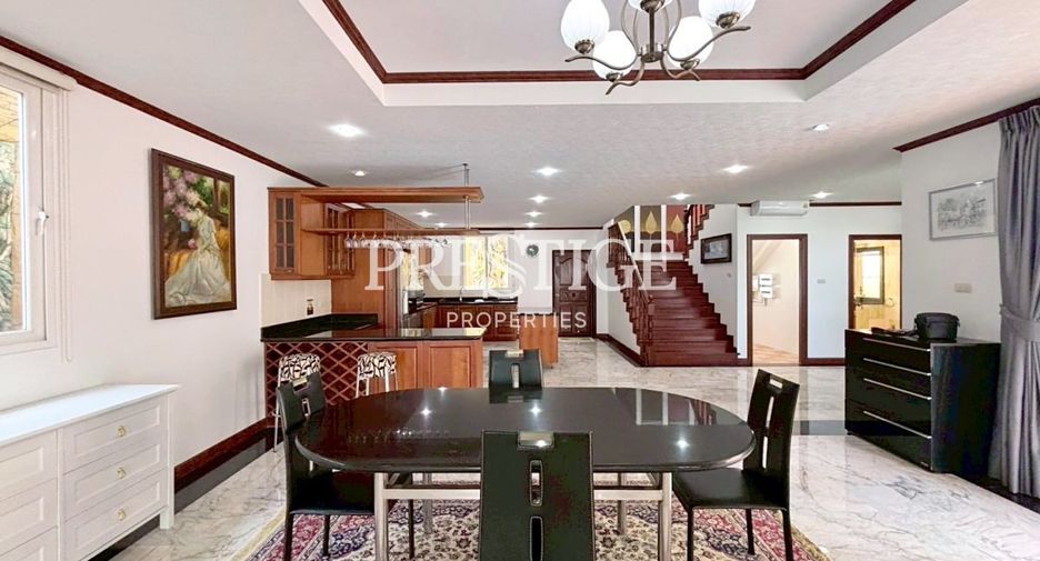 For rent 5 bedrooms house in Bang Lamung, Chonburi