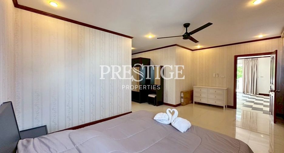 For rent 5 bedrooms house in Bang Lamung, Chonburi