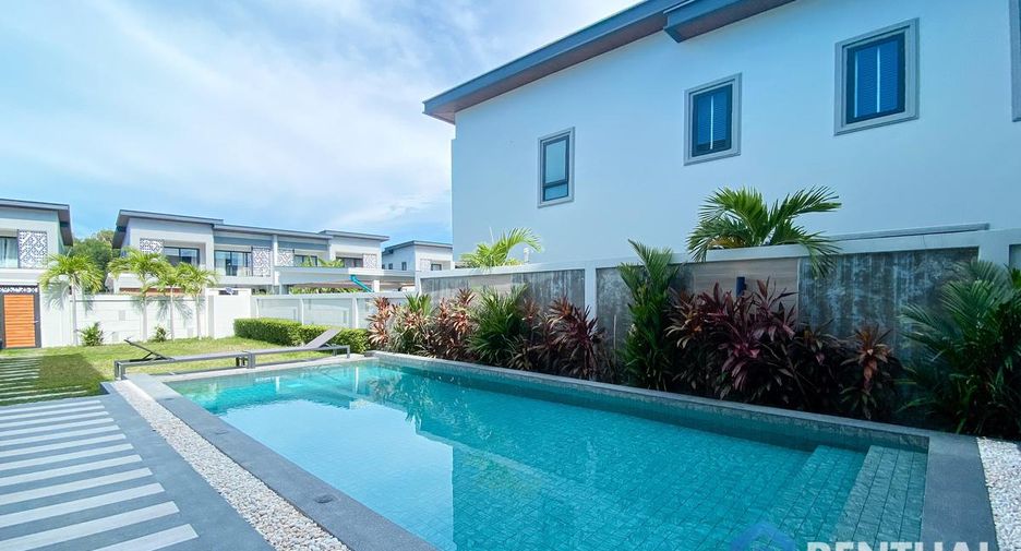 For sale 4 bedrooms villa in Bang Lamung, Chonburi