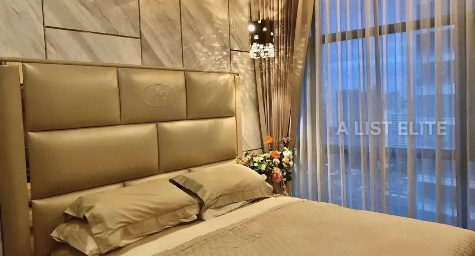 À vendre 2 chambres condo à Khlong Toei, Bangkok