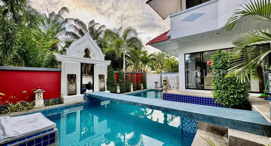 For rent 4 bedrooms house in Bang Lamung, Chonburi