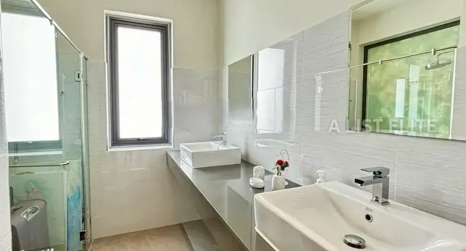 À vendre 4 chambres maison à East Pattaya, Pattaya