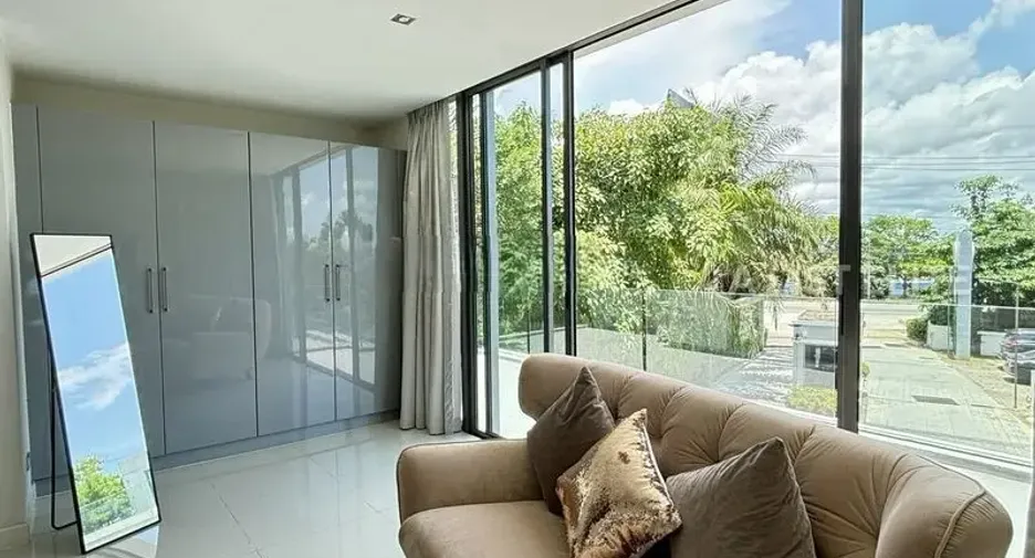 À vendre 4 chambres maison à East Pattaya, Pattaya