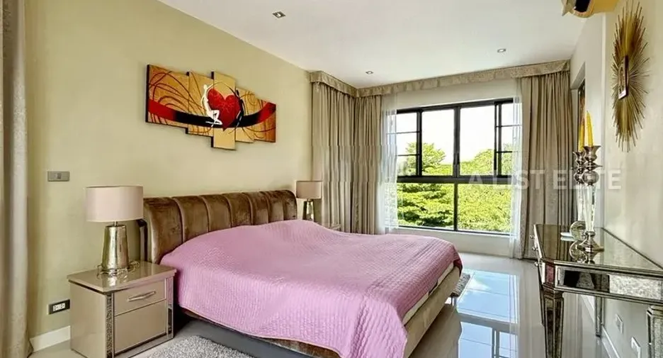 À vendre 4 chambres maison à East Pattaya, Pattaya