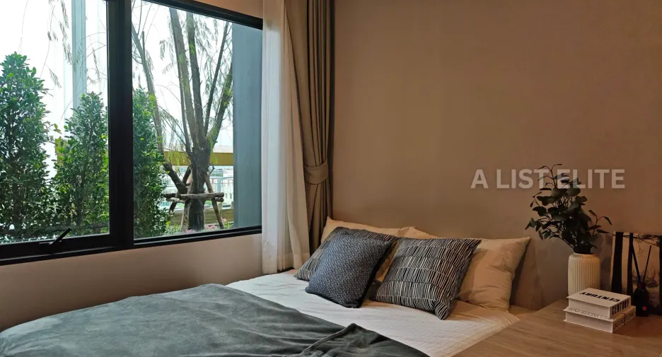 For sale 1 bed condo in Bang Phli, Samut Prakan
