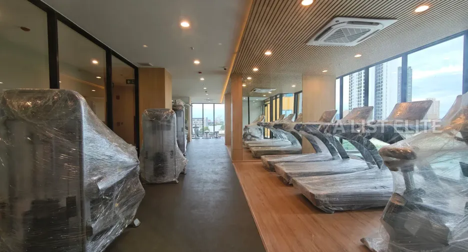 For sale 1 bed condo in Bang Phli, Samut Prakan