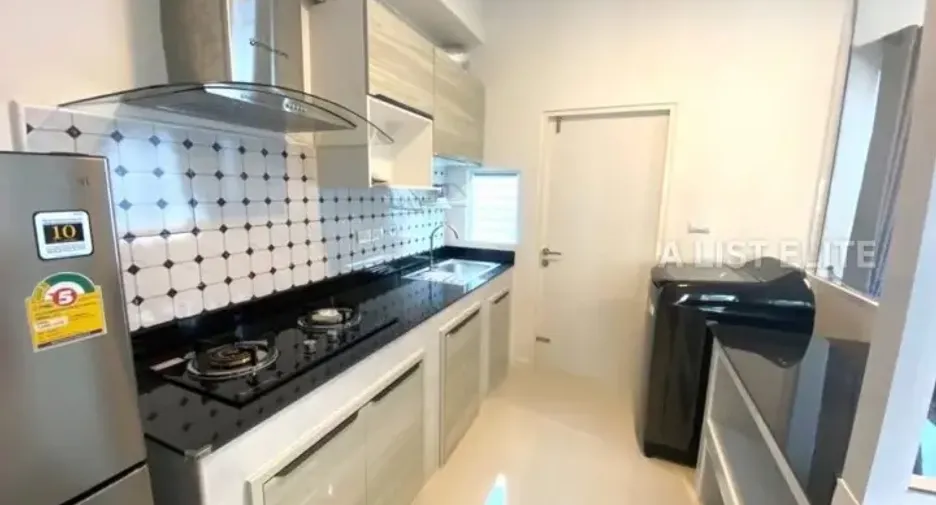 For sale 3 bedrooms house in Bang Phli, Samut Prakan