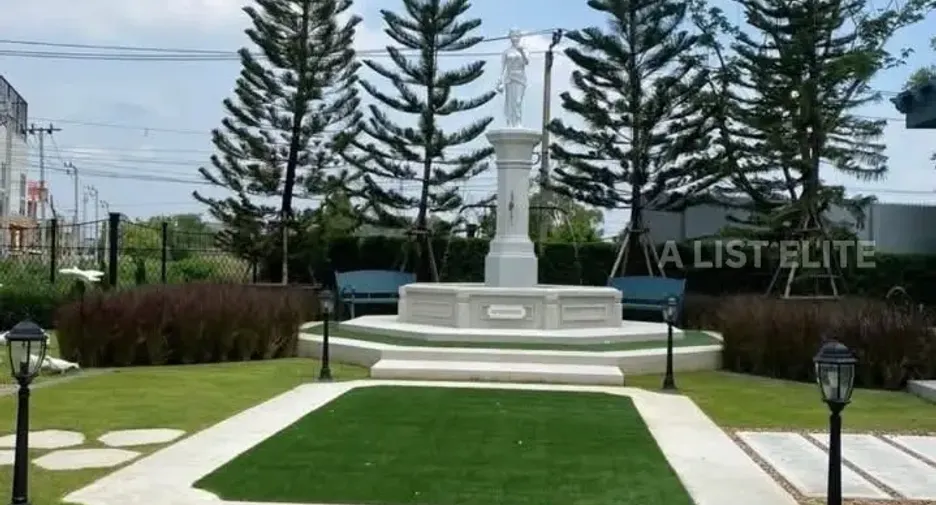For sale 3 bedrooms house in Bang Phli, Samut Prakan