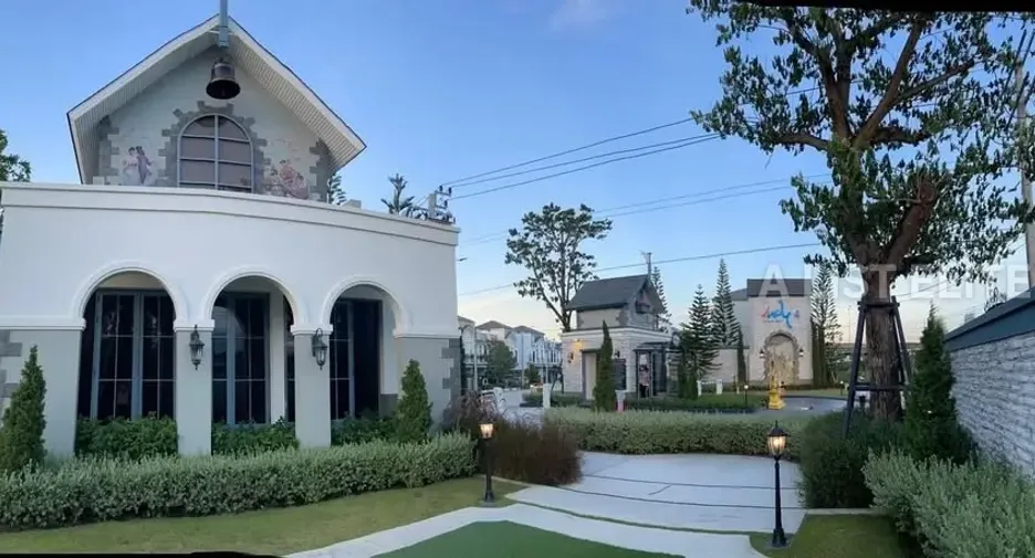 For sale 3 bedrooms house in Bang Phli, Samut Prakan
